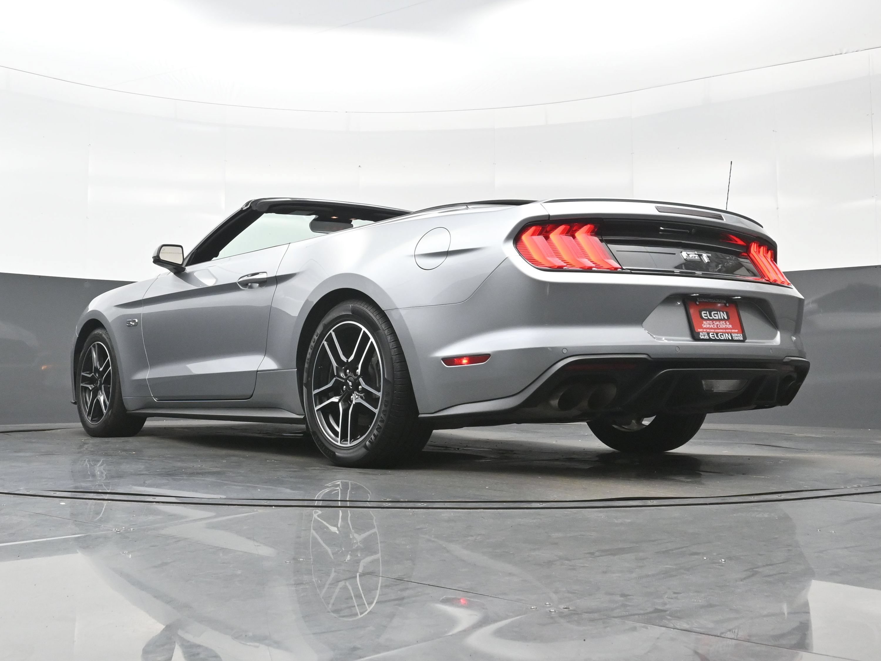 Used 2022 Ford Mustang GT Premium w/ Equipment Group 401A RWD image 28