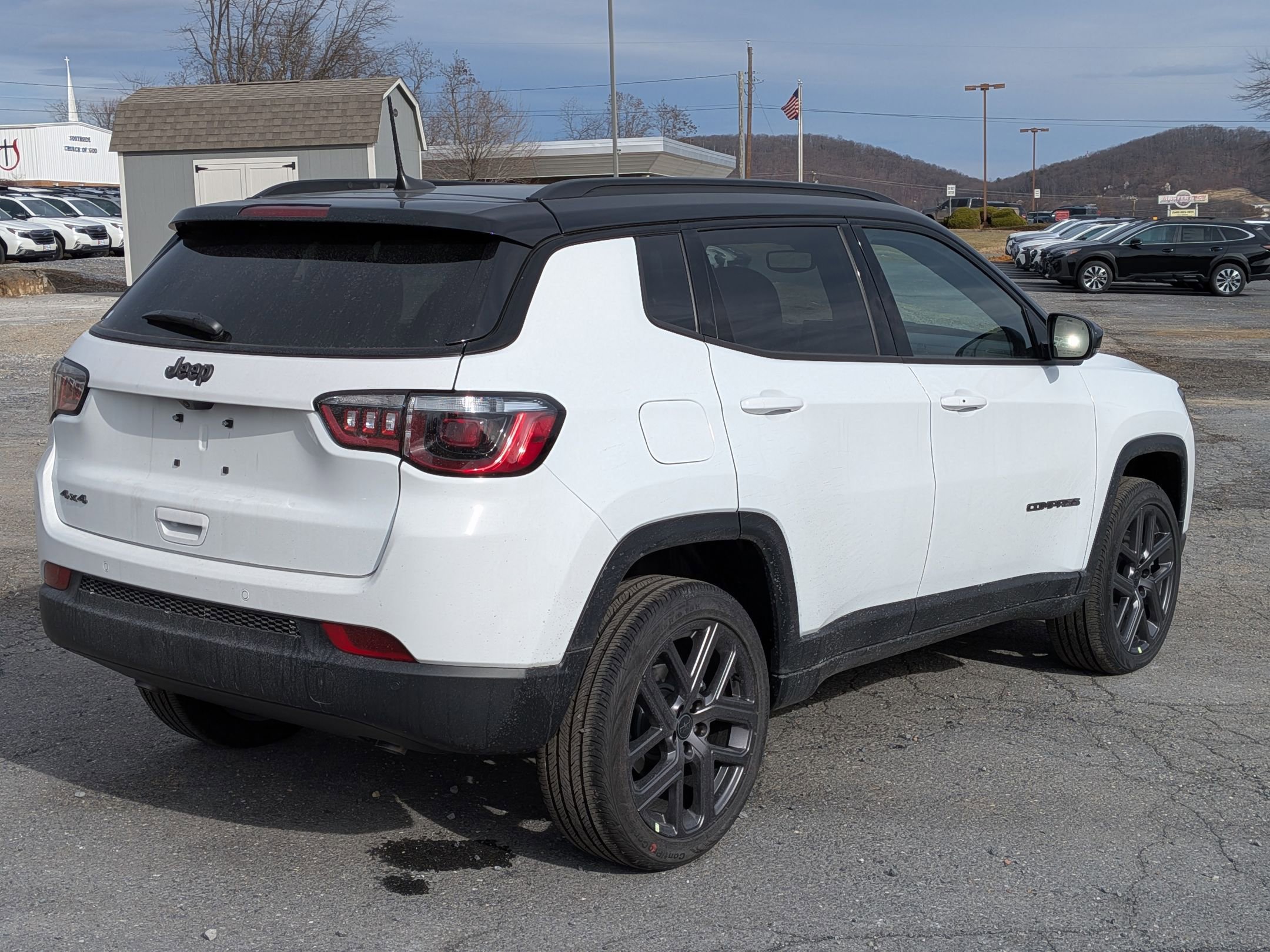 New 2026 Jeep Compass Limited w/ Sun, Sound & Navigation Group image 5