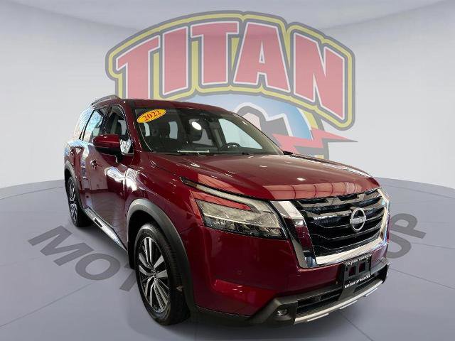 Certified 2022 Nissan Pathfinder Platinum w/ Cargo Package