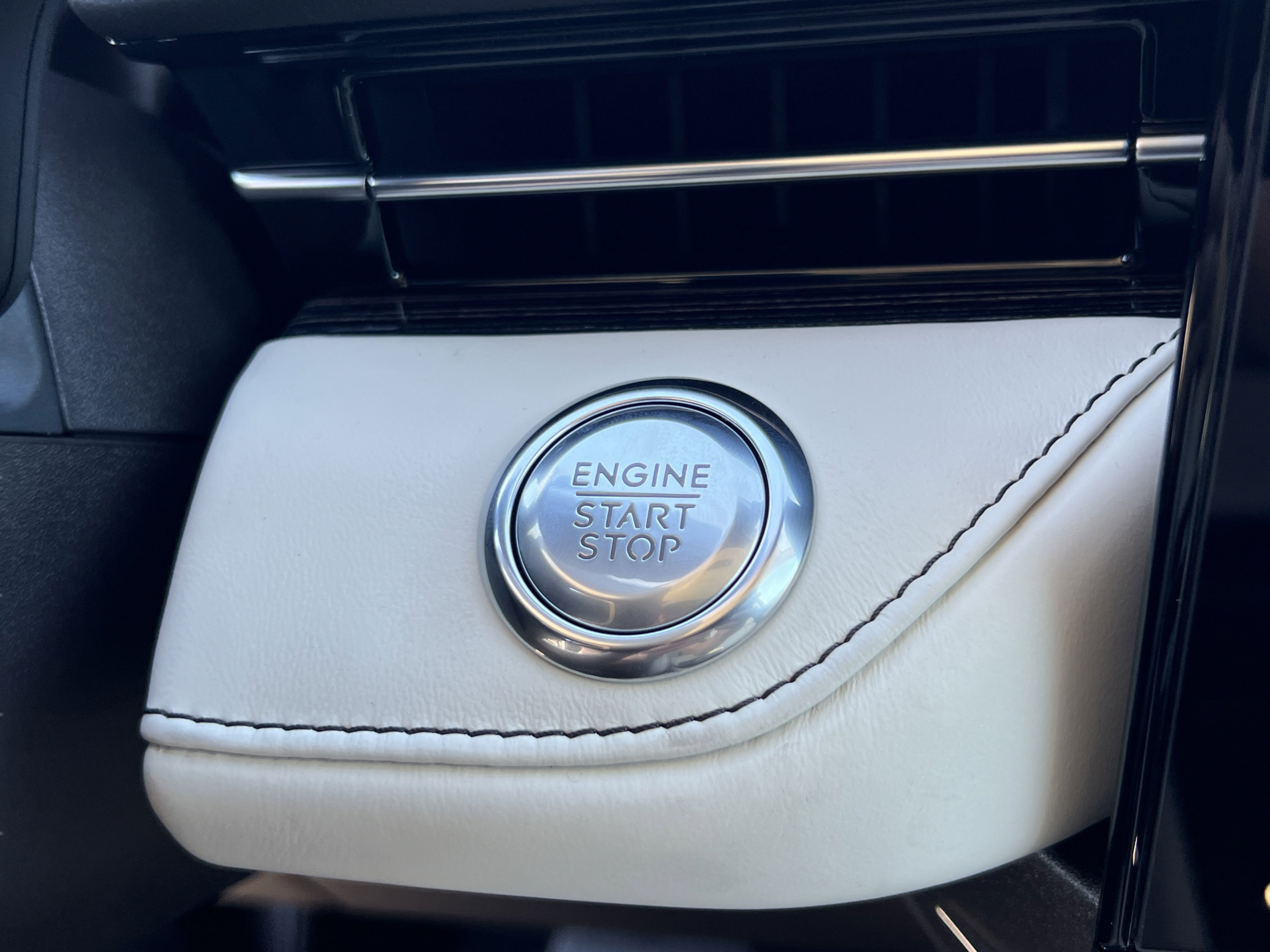 New 2026 Lincoln Nautilus Black Label AWD/4WD image 24