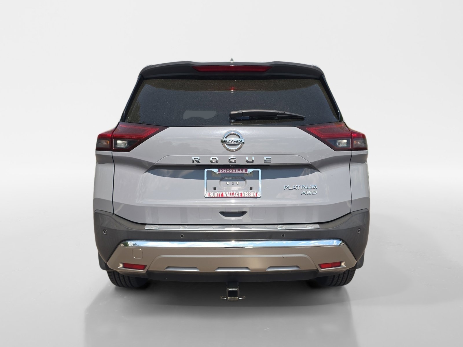 Used 2021 Nissan Rogue Platinum image 4