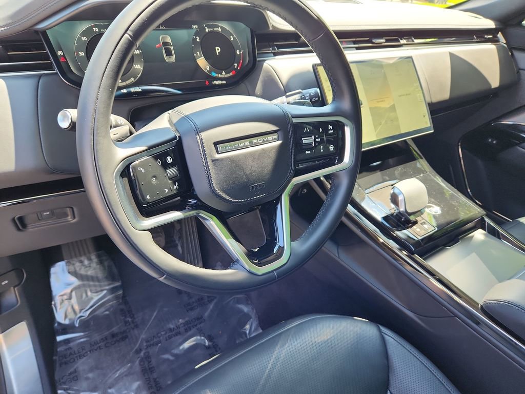 Used 2024 Land Rover Range Rover Sport SE AWD/4WD image 15