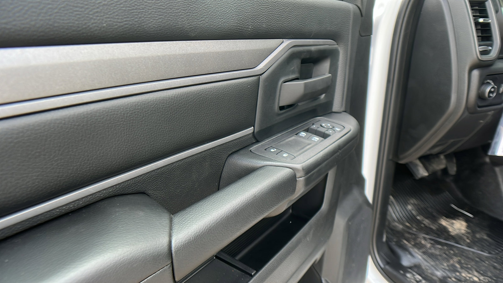 New 2025 RAM 5500 Tradesman image 15