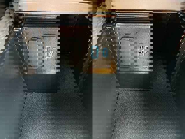 Certified 2024 Ford Explorer Platinum w/ Technology Package image 36