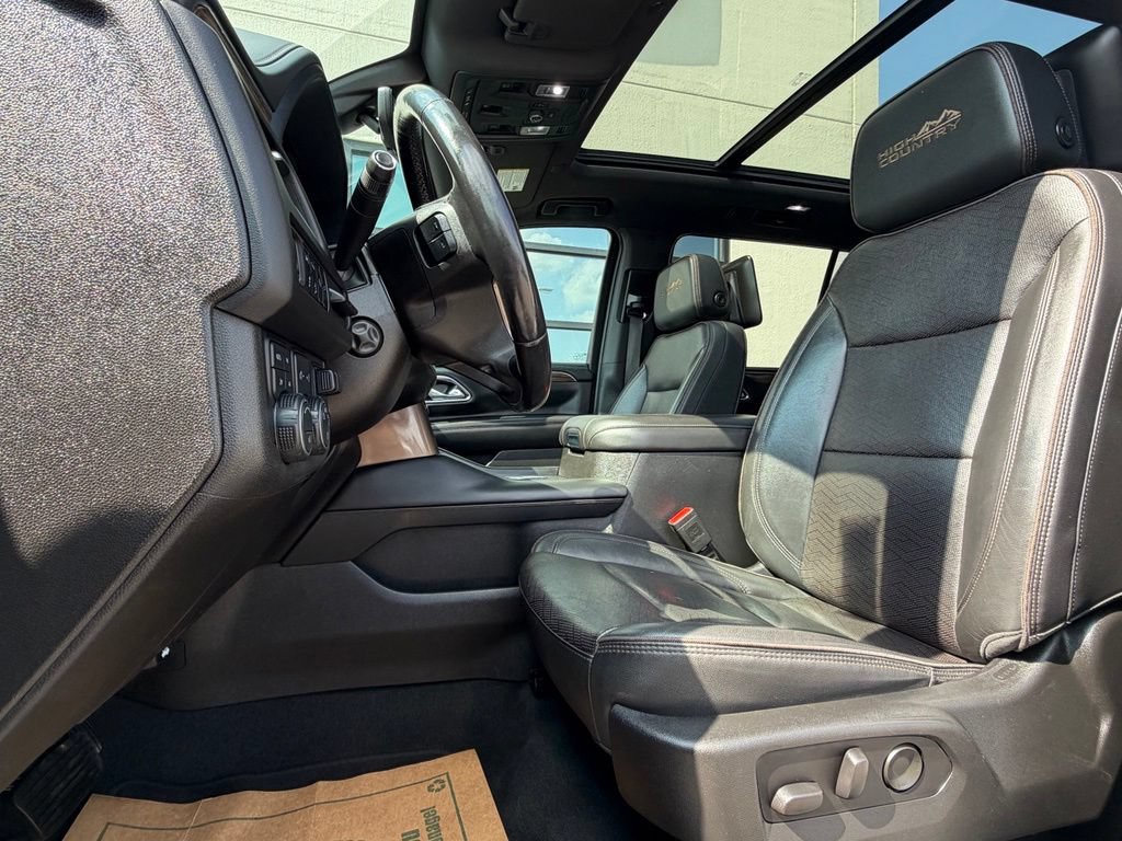 Used 2021 Chevrolet Suburban High Country AWD/4WD image 10