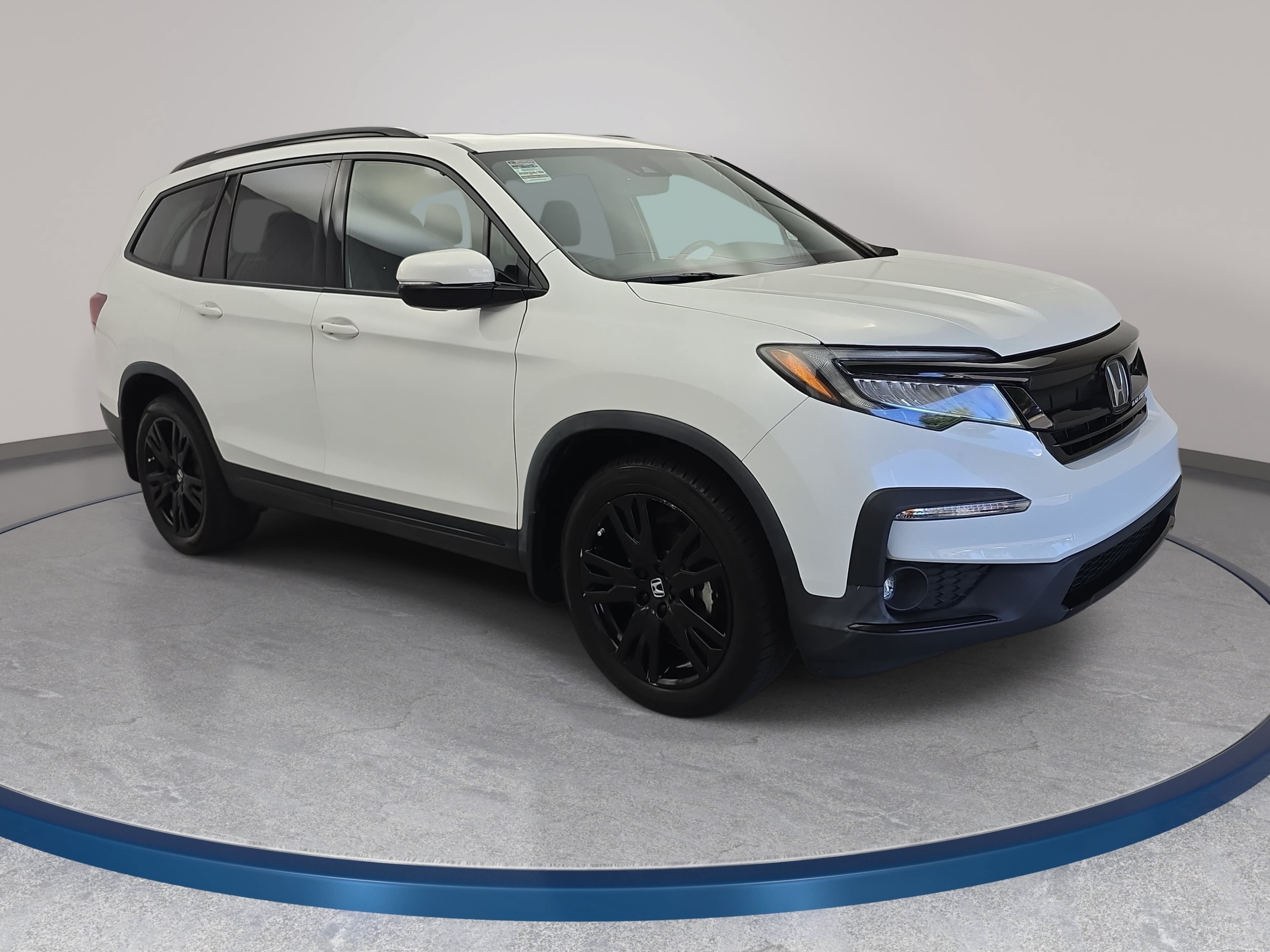 Used 2022 Honda Pilot Black Edition image 3