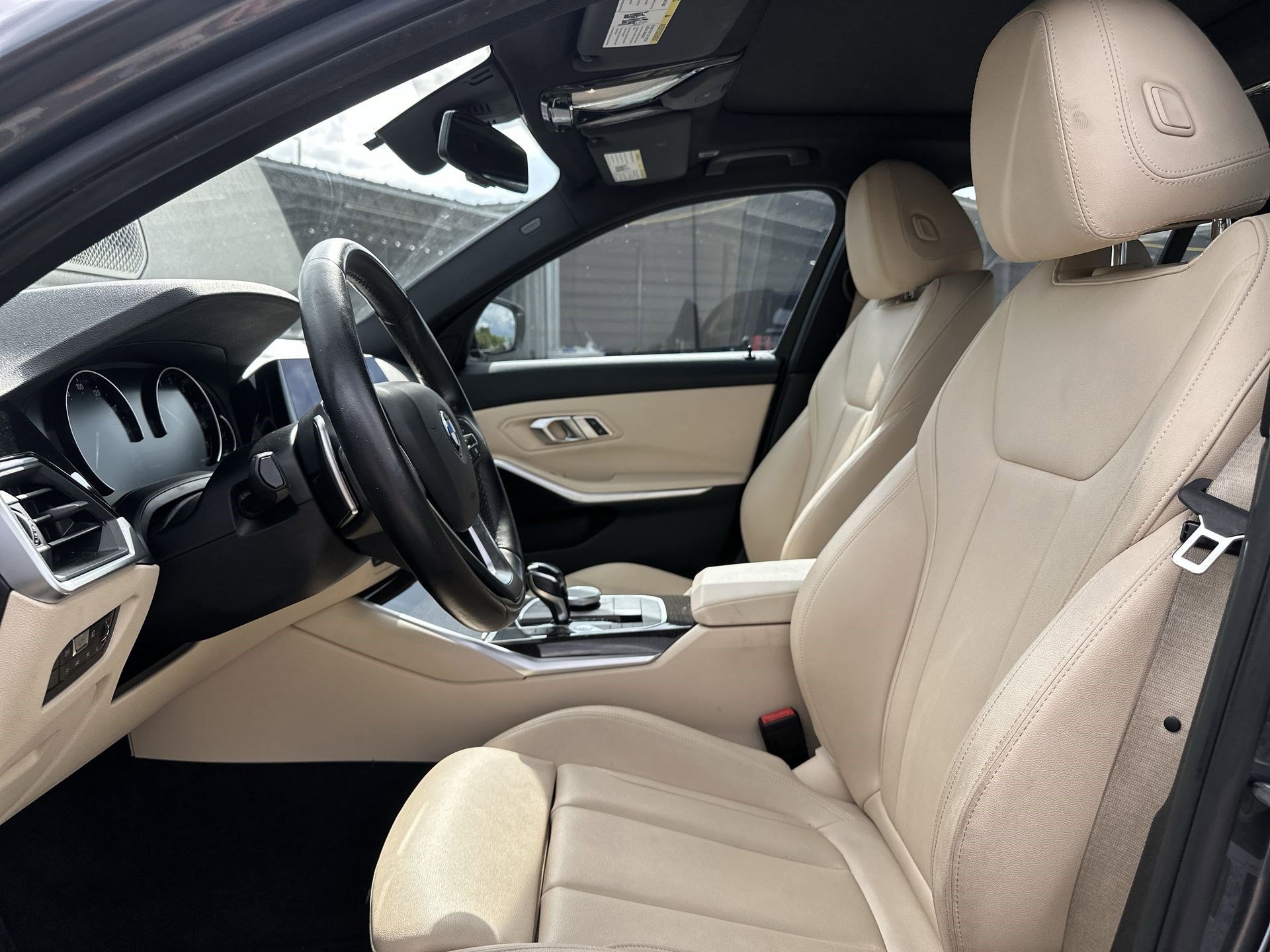 Used 2019 BMW 330i Sedan w/ Convenience Package RWD image 13