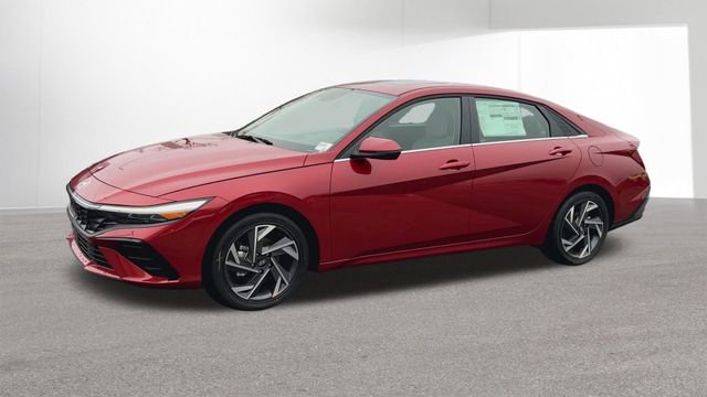 New 2026 Hyundai Elantra Limited image 4