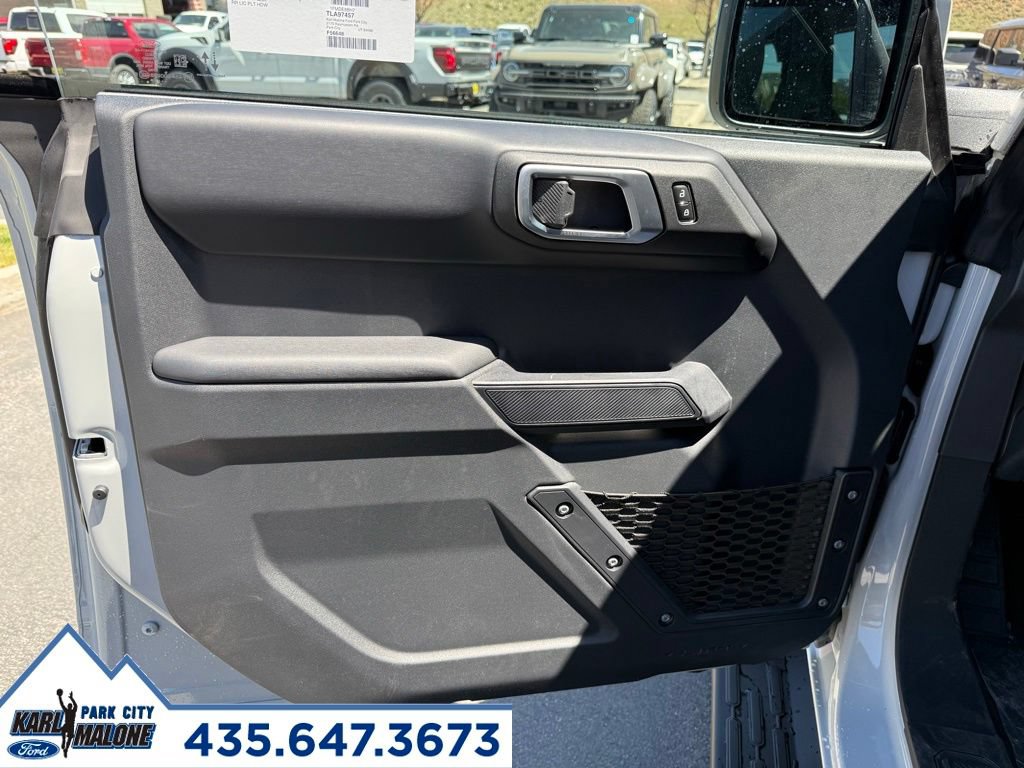 New 2026 Ford Bronco Outer Banks AWD/4WD image 12