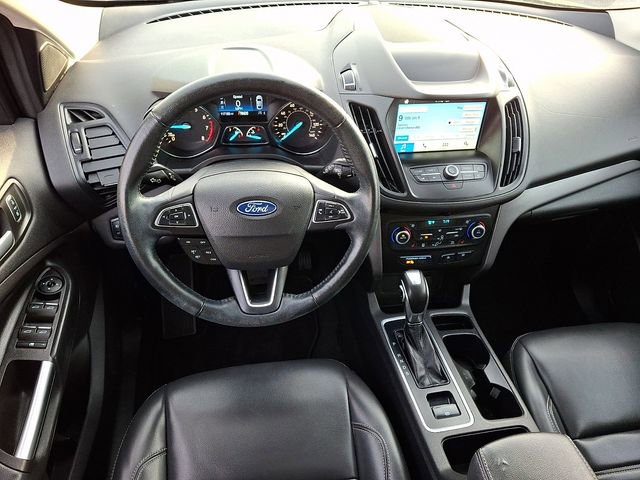 Used 2019 Ford Escape SEL image 2