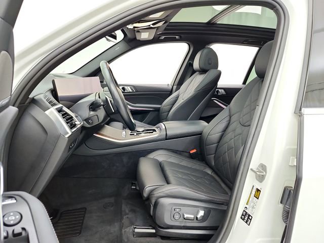 Used 2024 BMW X5 xDrive40i w/ Premium Package AWD/4WD image 18
