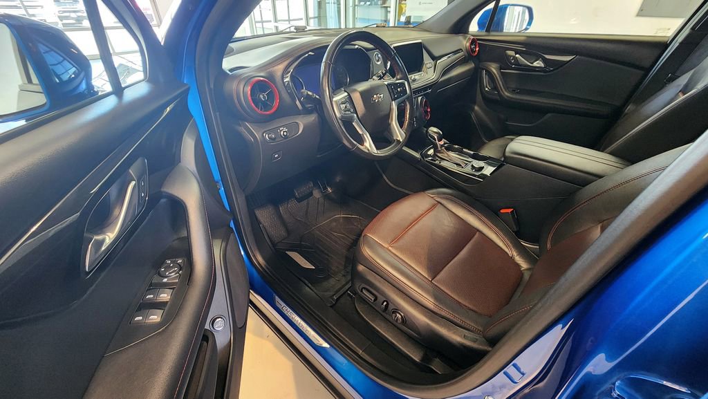 Used 2019 Chevrolet Blazer RS w/ Sun and Wheels Package AWD/4WD image 19