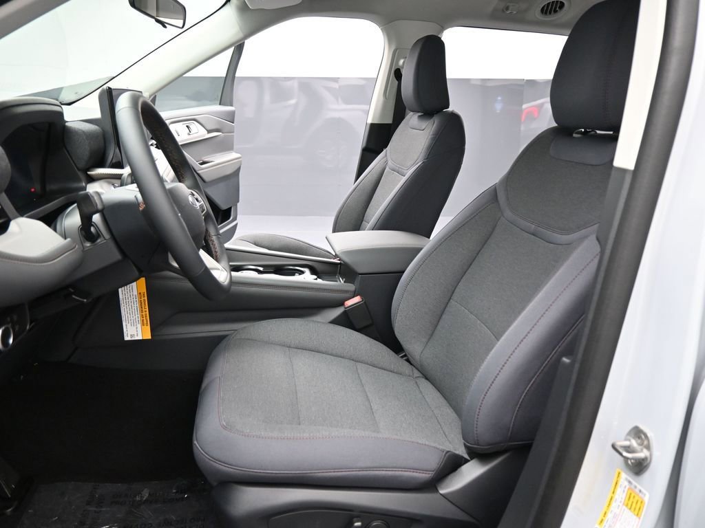 New 2025 Ford Explorer Active image 9