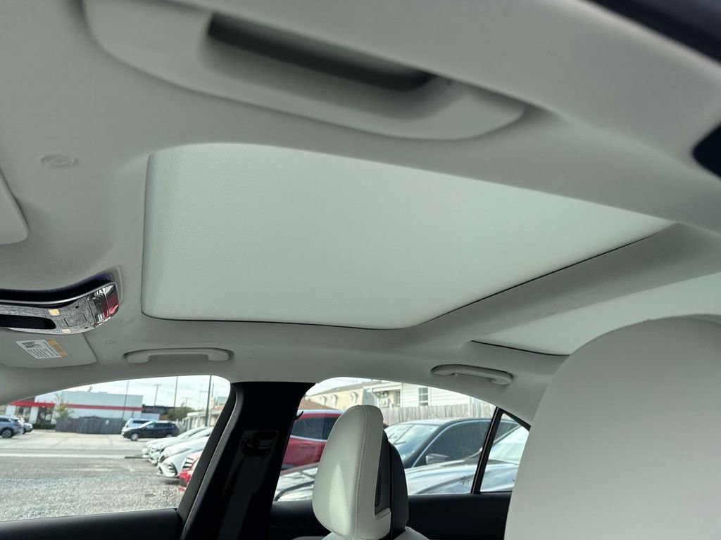 New 2026 Mercedes-Benz C 300 Sedan image 8