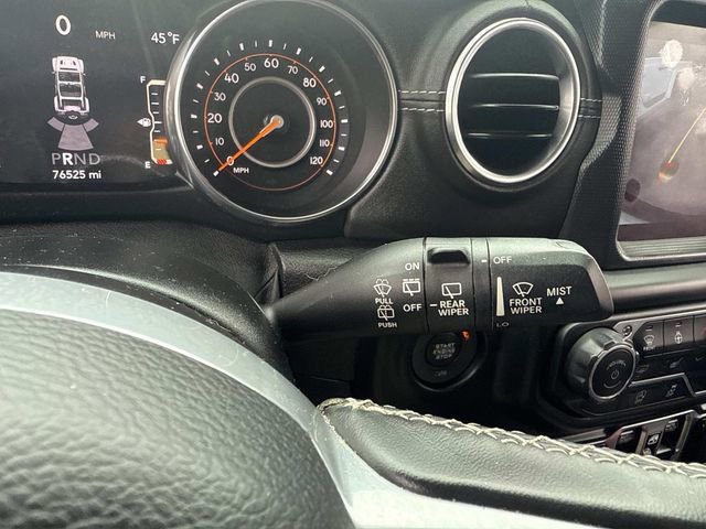 Used 2019 Jeep Wrangler Unlimited Sahara AWD/4WD image 32