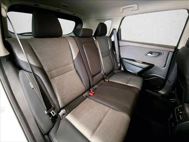 Used 2021 Nissan Rogue SV FWD image 29