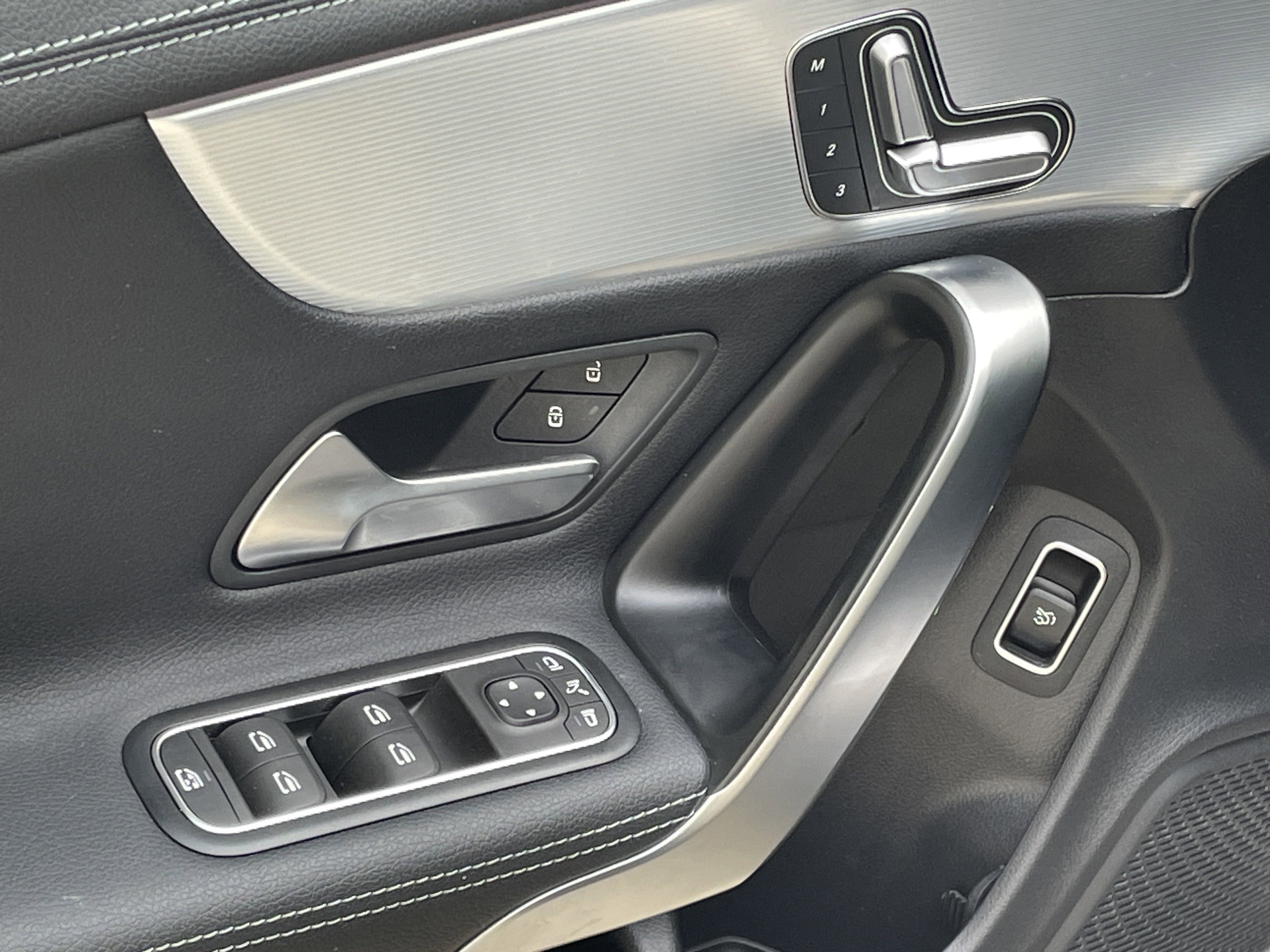 Certified 2023 Mercedes-Benz CLA 250 image 16