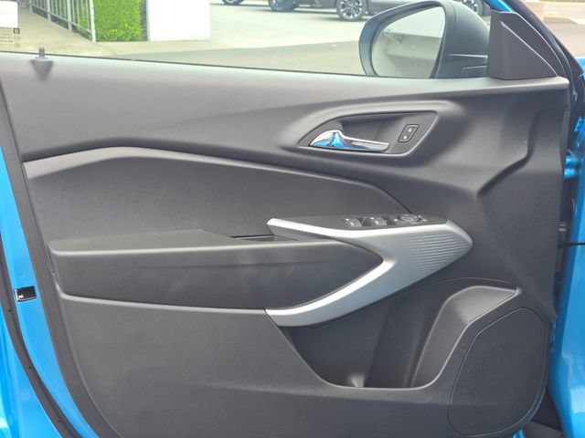 New 2026 Chevrolet Trax LS w/ Driver Confidence Package FWD image 22