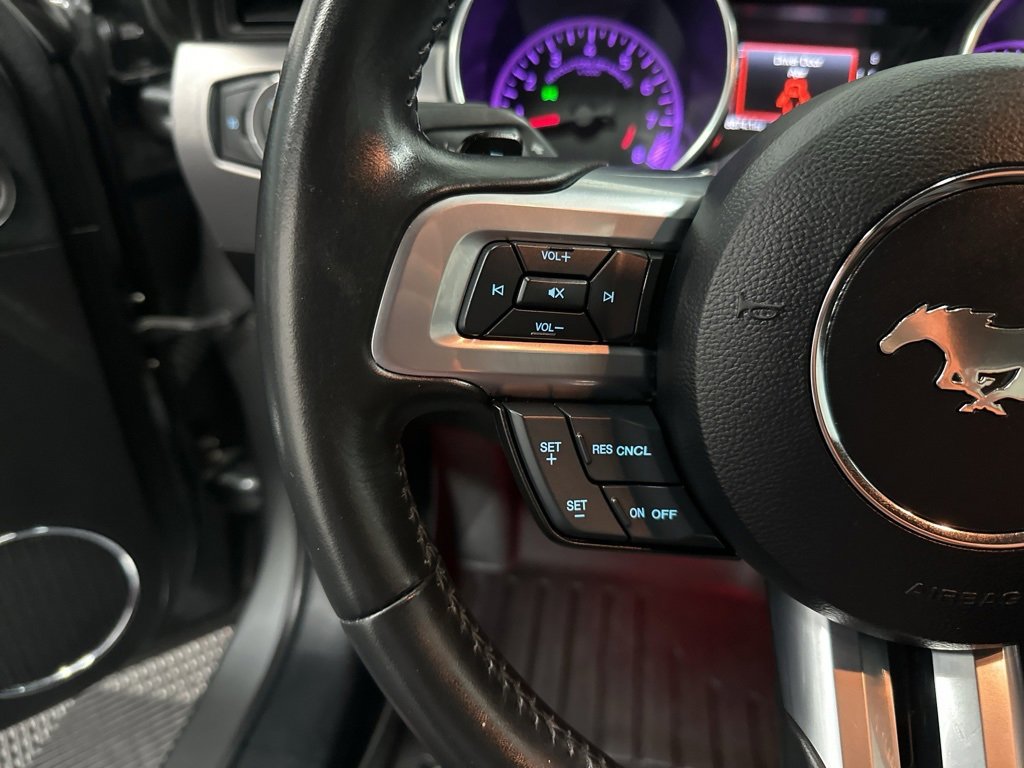 Used 2022 Ford Mustang GT Premium image 17