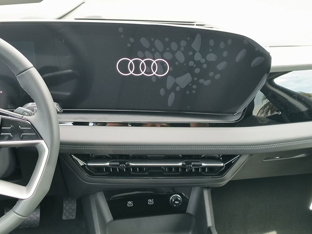 New 2025 Audi Q6 e-tron Premium Plus image 8