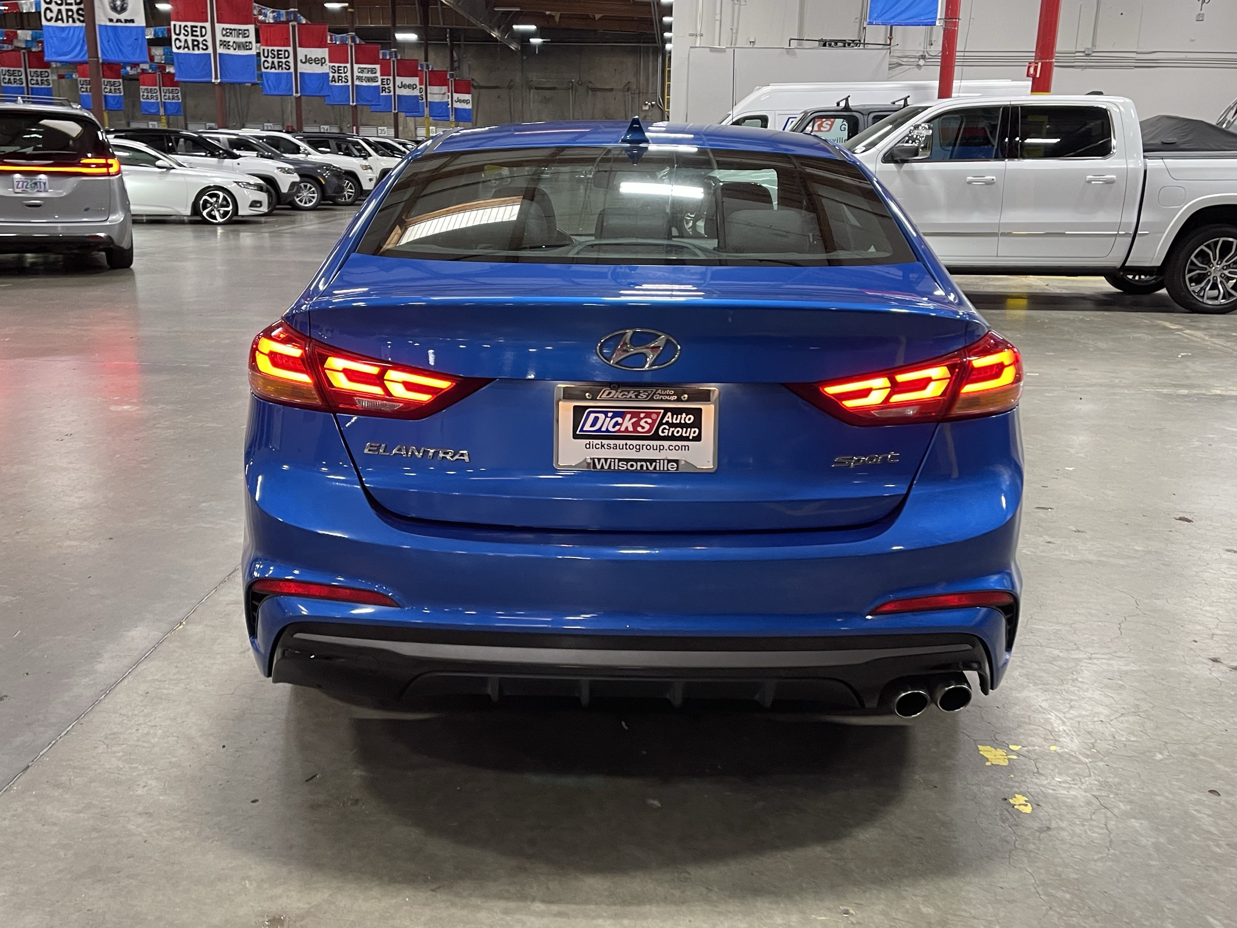 Used 2018 Hyundai Elantra Sport w/ Sport Premium Package 03 FWD image 4