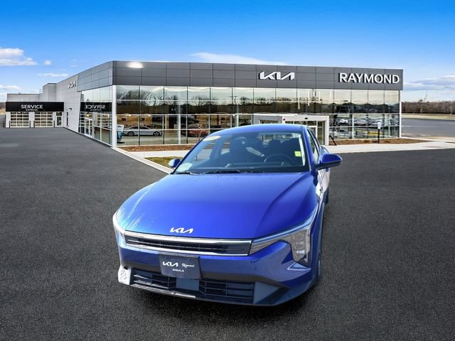 Certified 2025 Kia K4 FWD image 7