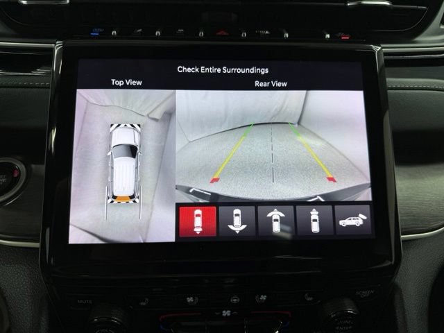 Used 2022 Jeep Grand Cherokee Limited 4xe w/ Luxury Tech Group II AWD/4WD image 31