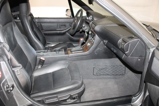 Used 2002 BMW Z3 2.5i RWD image 12