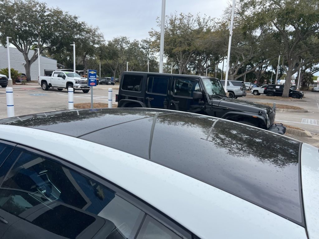 Used 2018 Porsche Panamera 4S image 6