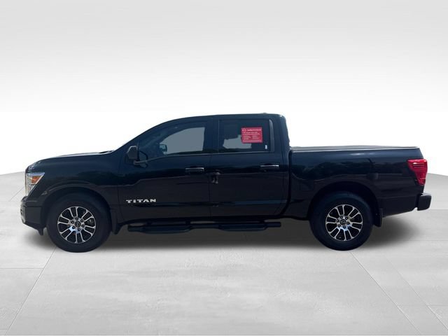Certified 2024 Nissan Titan SV w/ SV Convenience Package RWD image 3