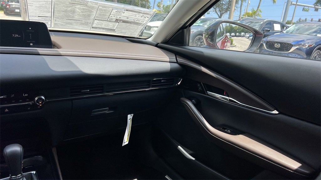 New 2025 MAZDA CX-30 2.5 Turbo w/ Premium Package image 16