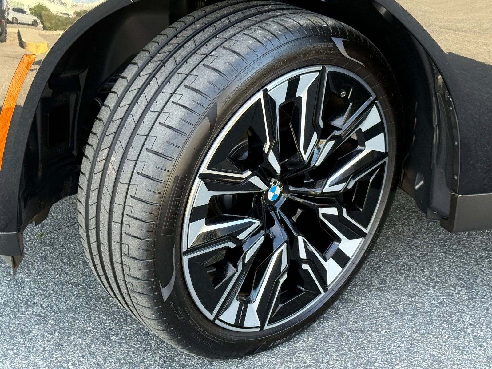 Used 2025 BMW X3 xDrive30i w/ Convenience Package image 19