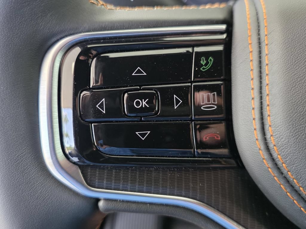 New 2026 Jeep Grand Wagoneer L Summit AWD/4WD image 42