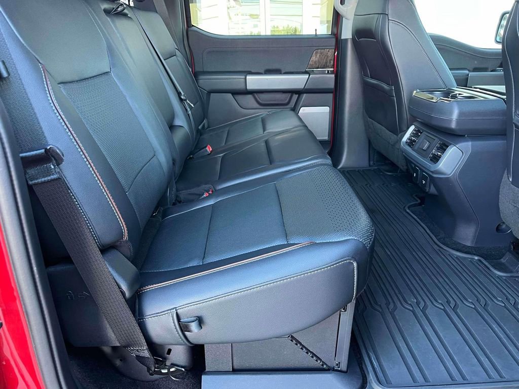 Used 2022 Ford F150 Lariat image 18