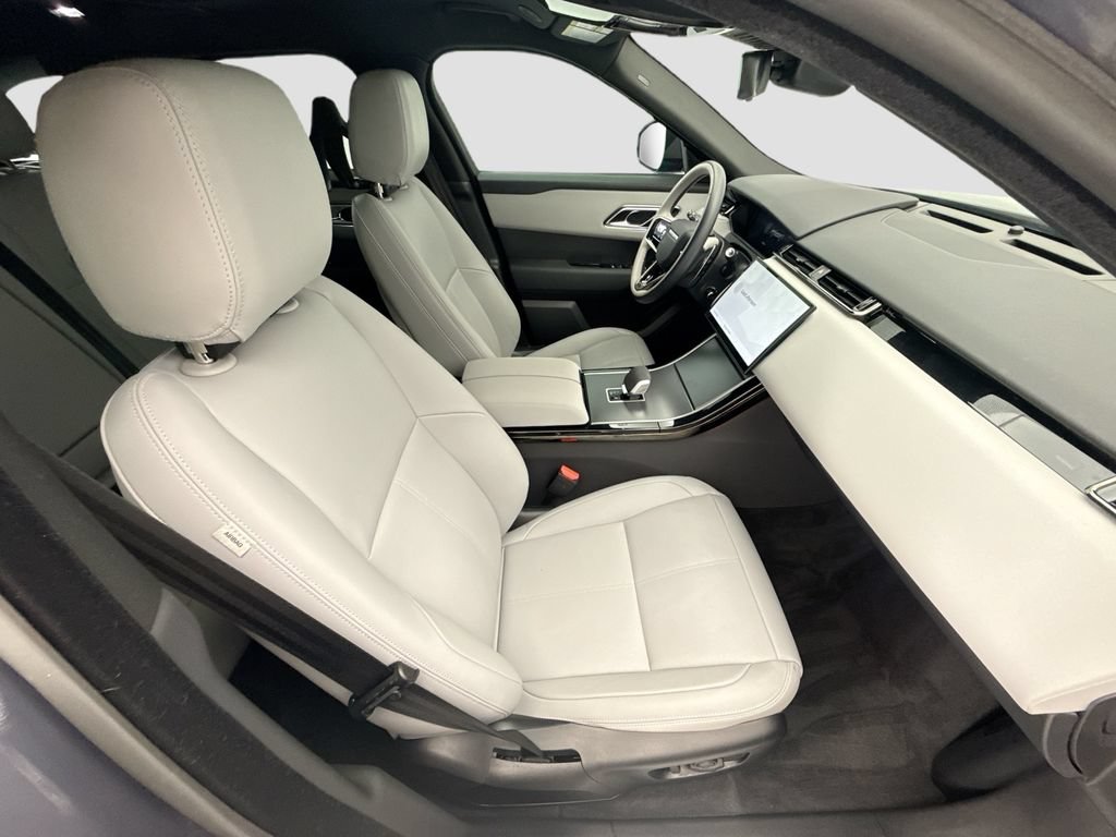 Certified 2026 Land Rover Range Rover Velar S AWD/4WD image 19