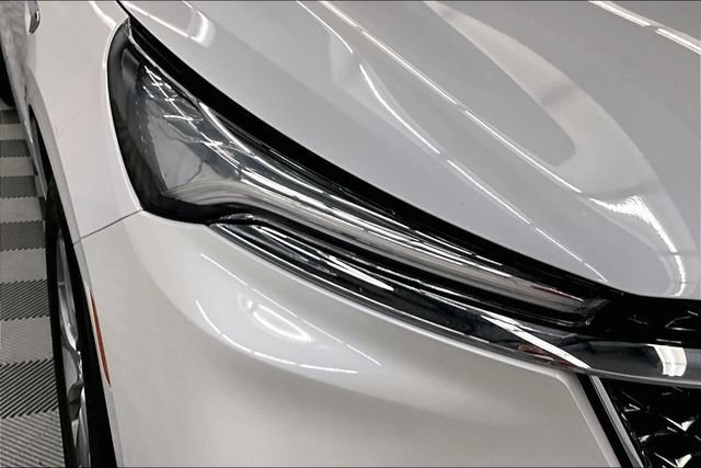 Used 2023 Buick Enclave Avenir w/ Avenir Technology Package FWD image 36