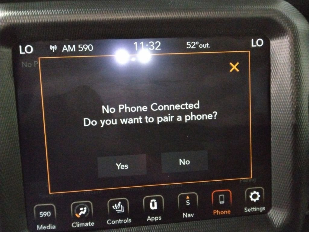 Used 2021 Jeep Wrangler Unlimited Sahara w/ Uconnect 4C Nav & Sound Group image 28