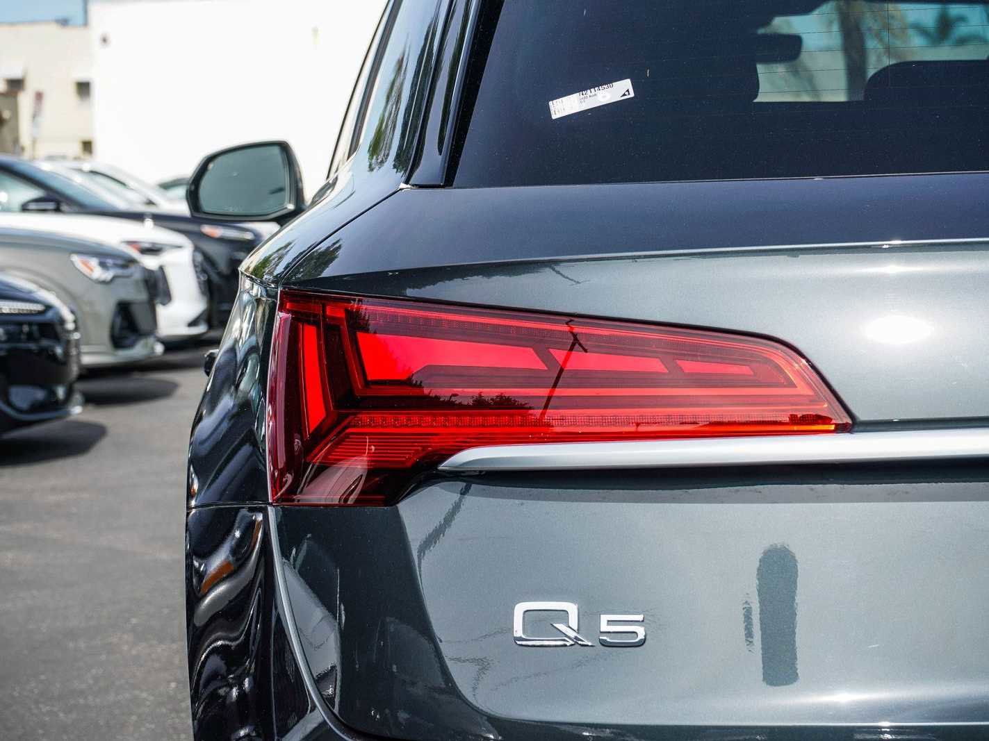 Used 2022 Audi Q5 2.0T Premium image 9