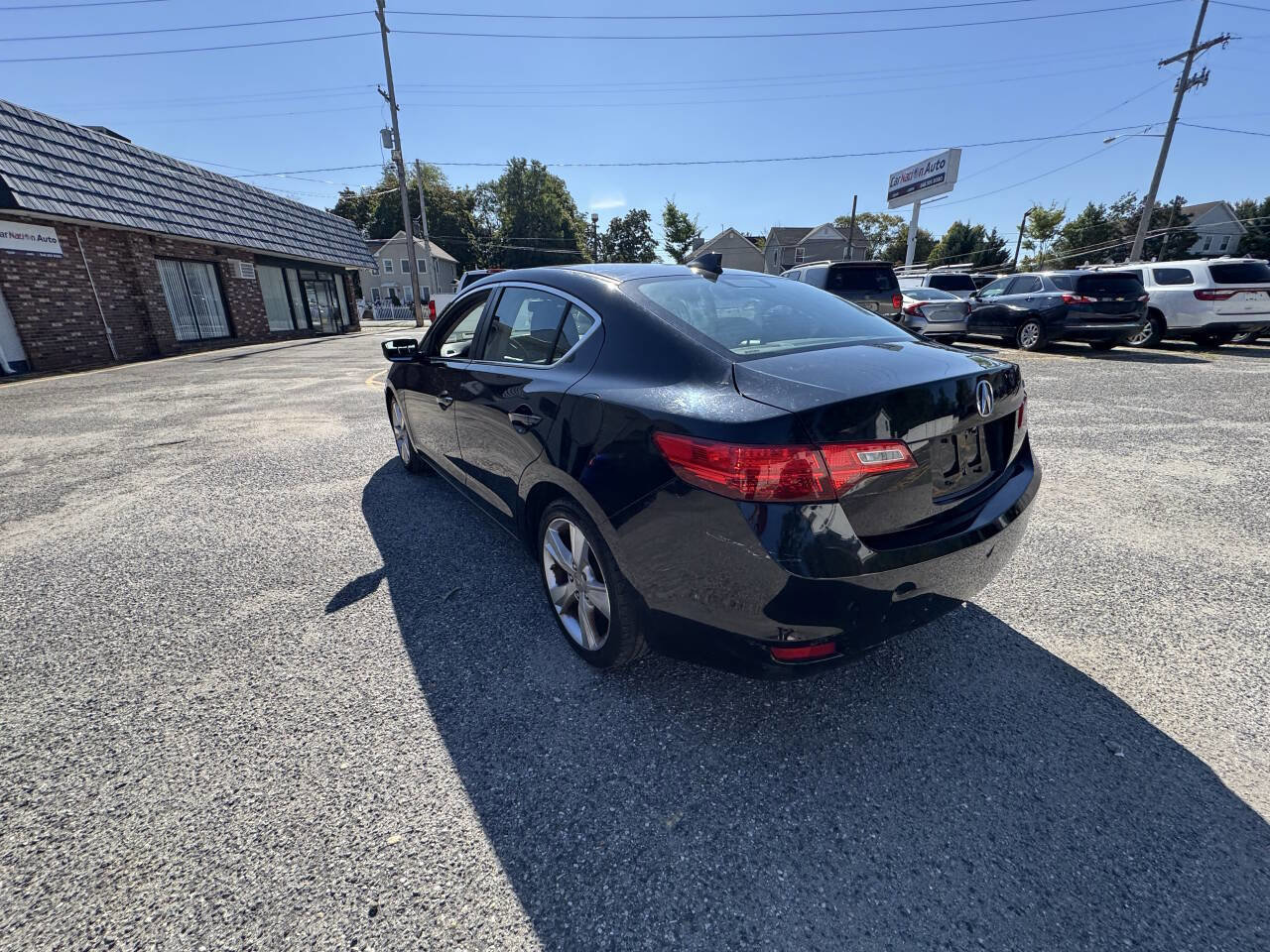 Used 2014 Acura ILX 2.0L w/Premium 4dr Sedan Packa image 13