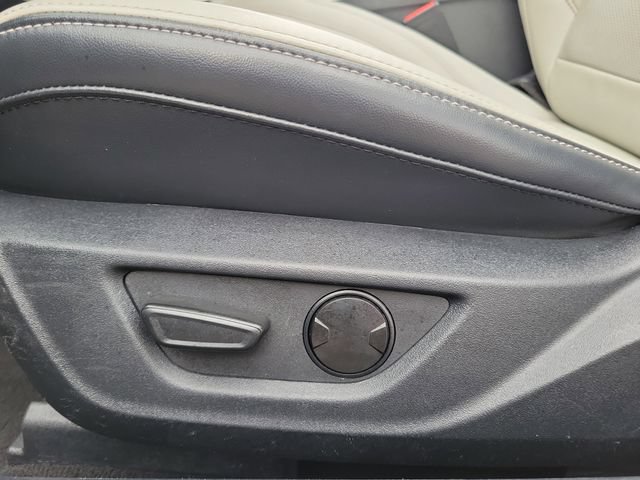 Used 2024 Ford Mustang Convertible RWD image 19