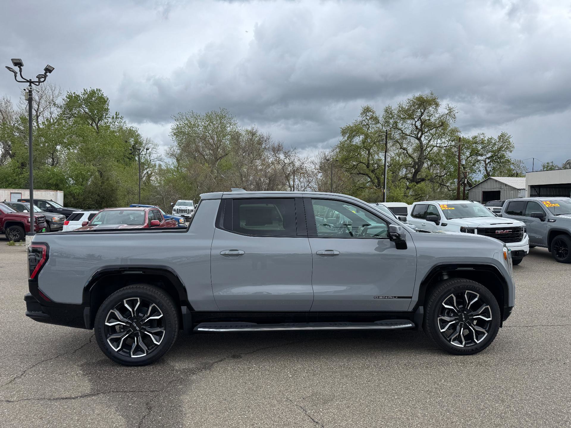 New 2025 GMC Sierra EV Denali image 5