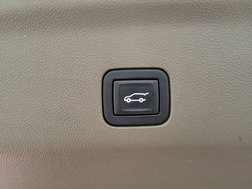 Certified 2024 GMC Yukon Denali w/ Denali Reserve Package AWD/4WD image 26