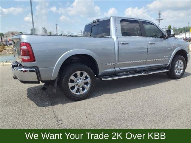 Used 2022 RAM 3500 Limited image 2