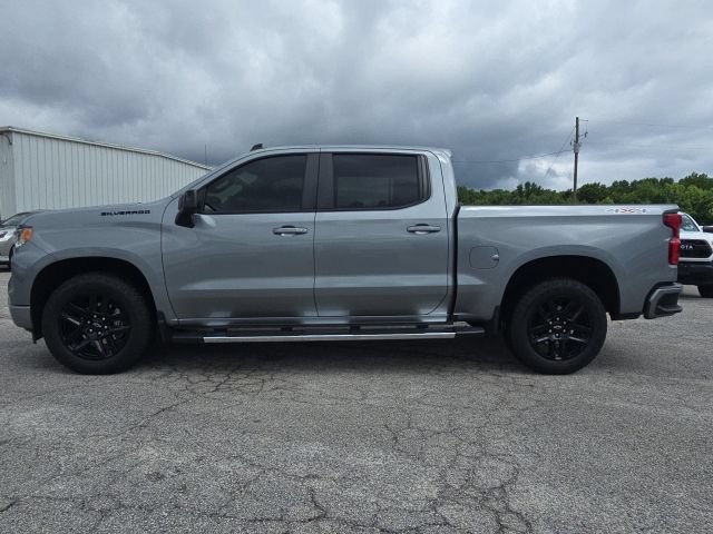 Used 2023 Chevrolet Silverado 1500 RST w/ Protection Package AWD/4WD image 2