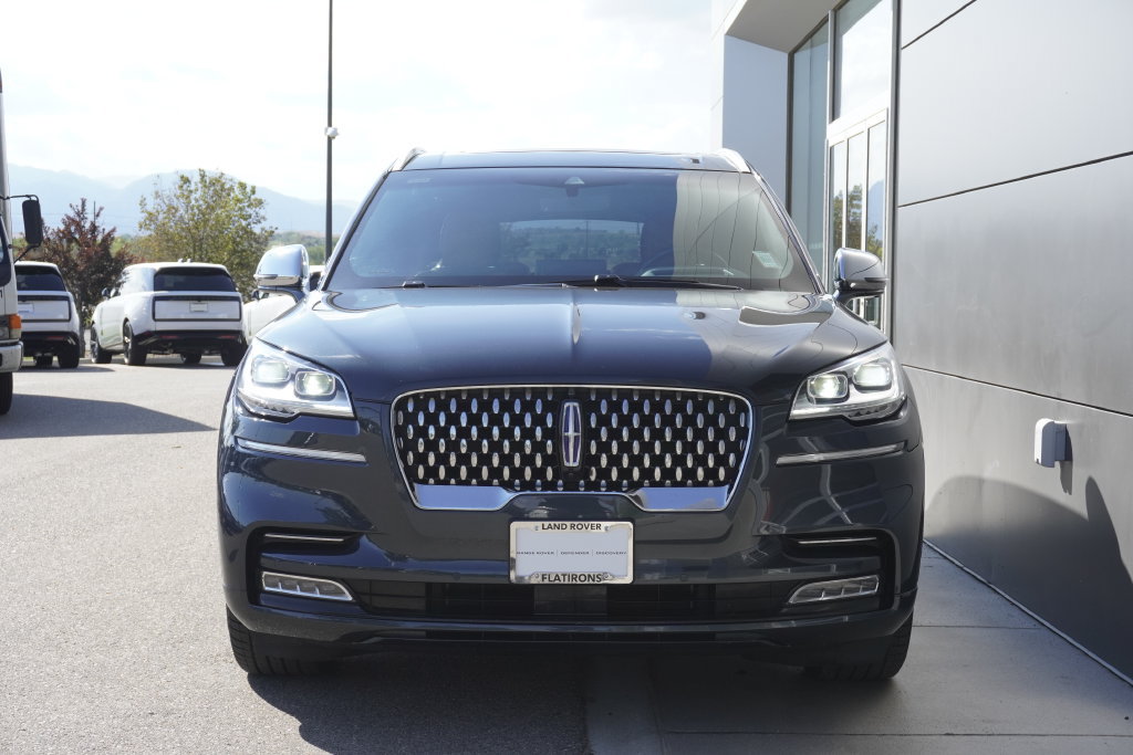 Used 2020 Lincoln Aviator Black Label Grand Touring w/ Class IV Trailer Tow Package AWD/4WD image 5