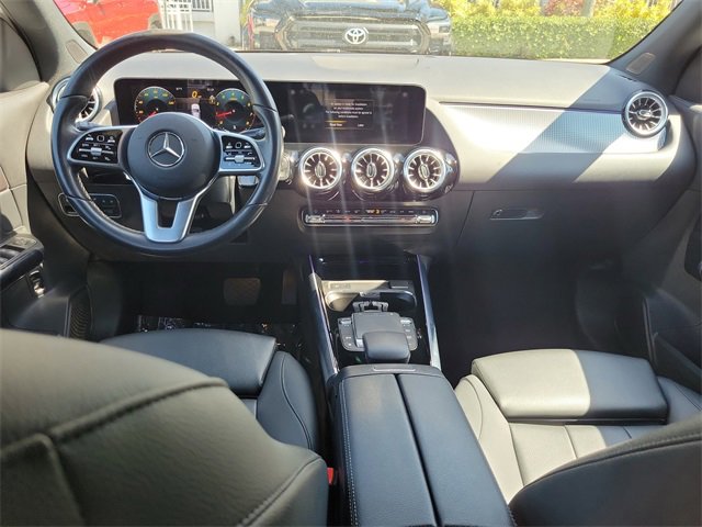 Used 2023 Mercedes-Benz GLA 250 4MATIC image 9