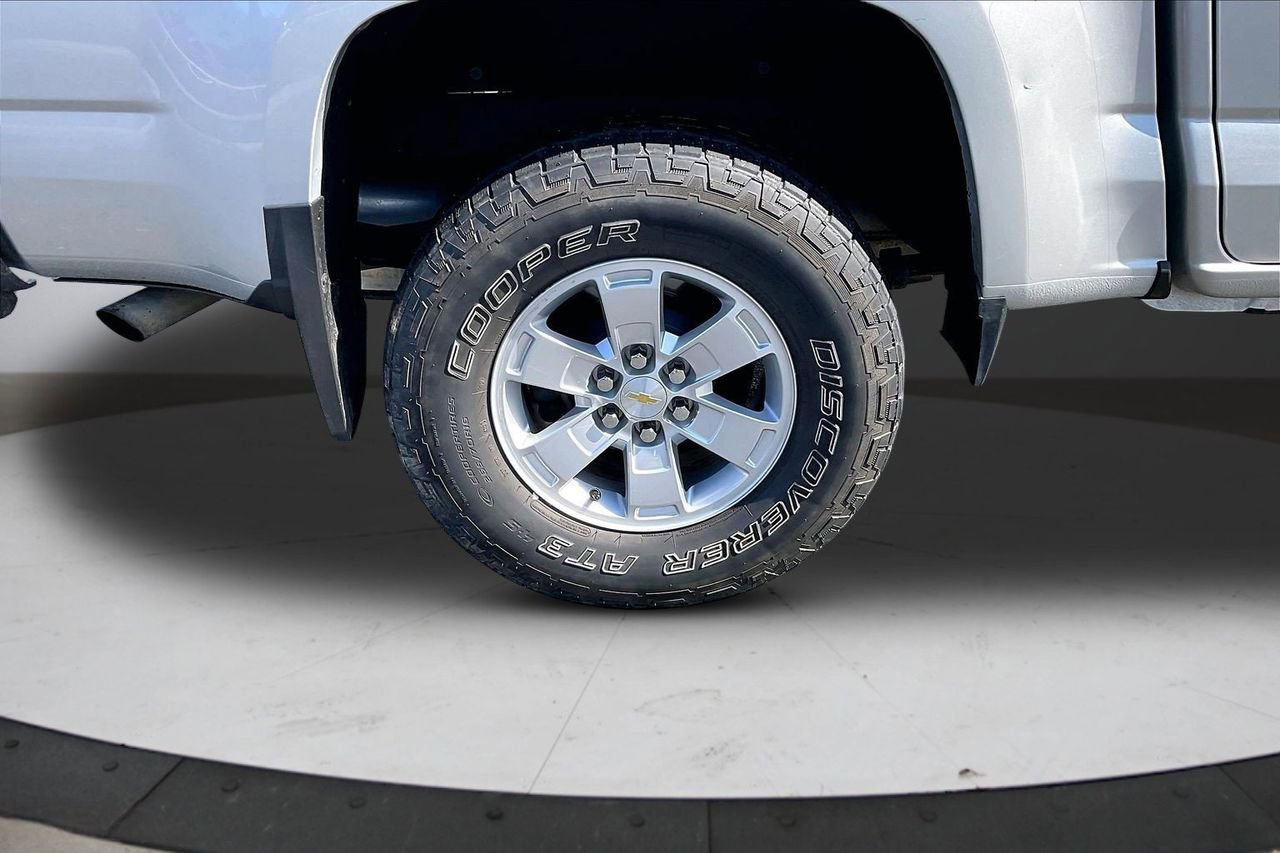 Used 2019 Chevrolet Colorado W/T w/ WT Convenience Package image 34