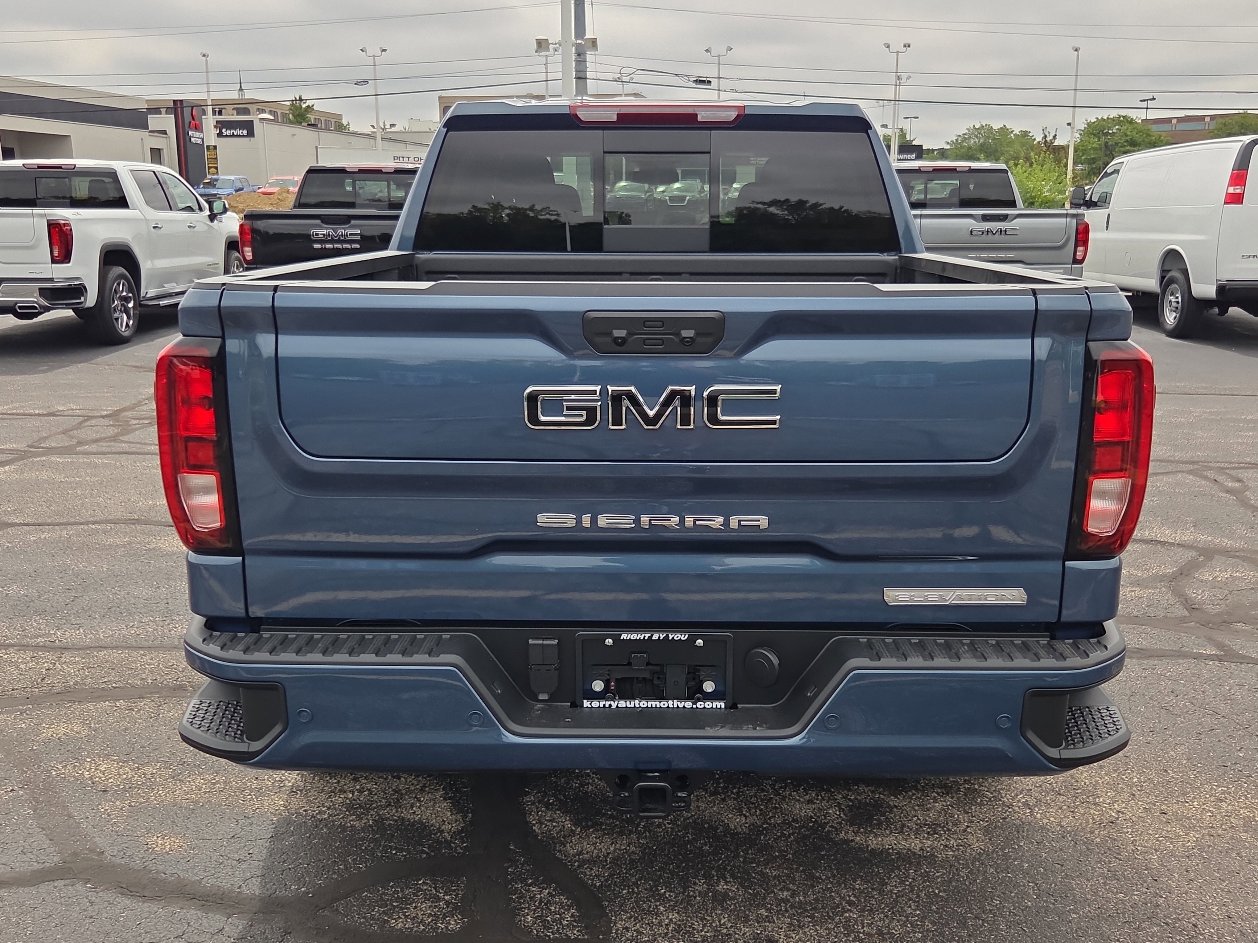 New 2026 GMC Sierra 1500 Elevation w/ Elevation Premium Package image 4