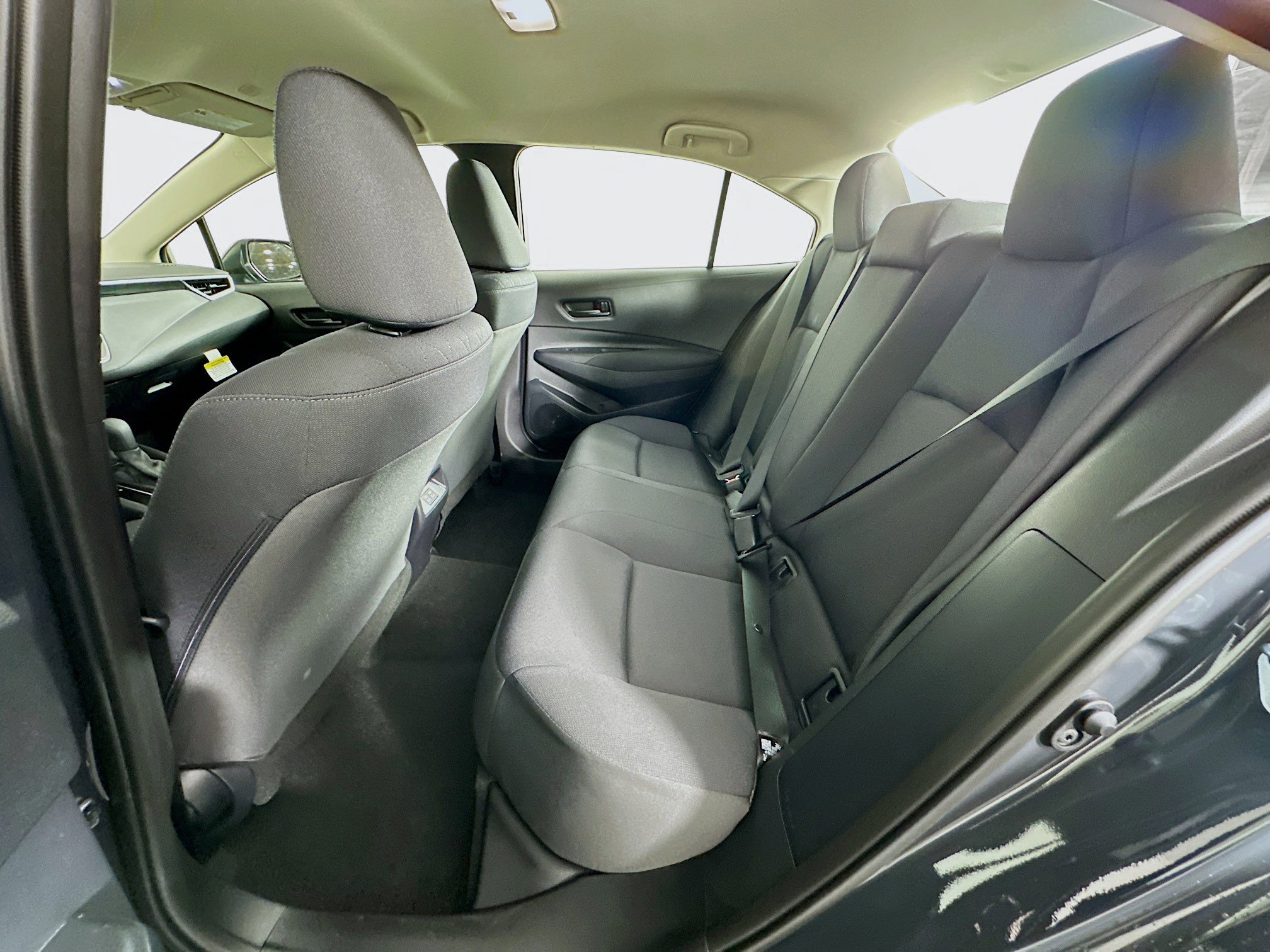 Used 2026 Toyota Corolla LE image 27