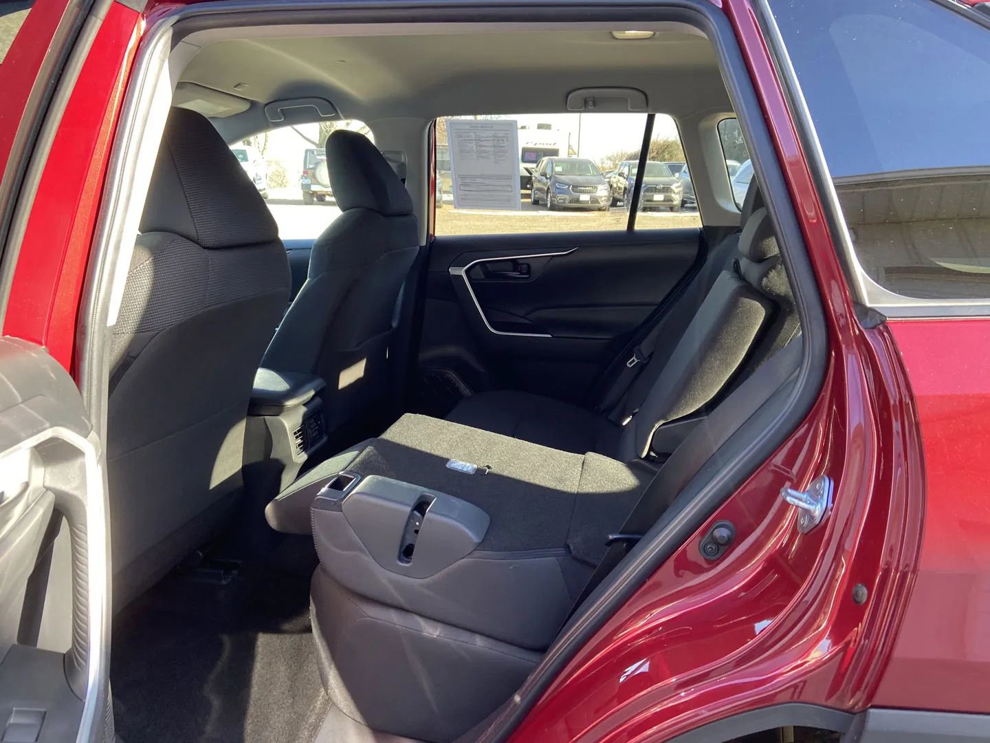 Used 2024 Toyota RAV4 LE AWD/4WD image 20